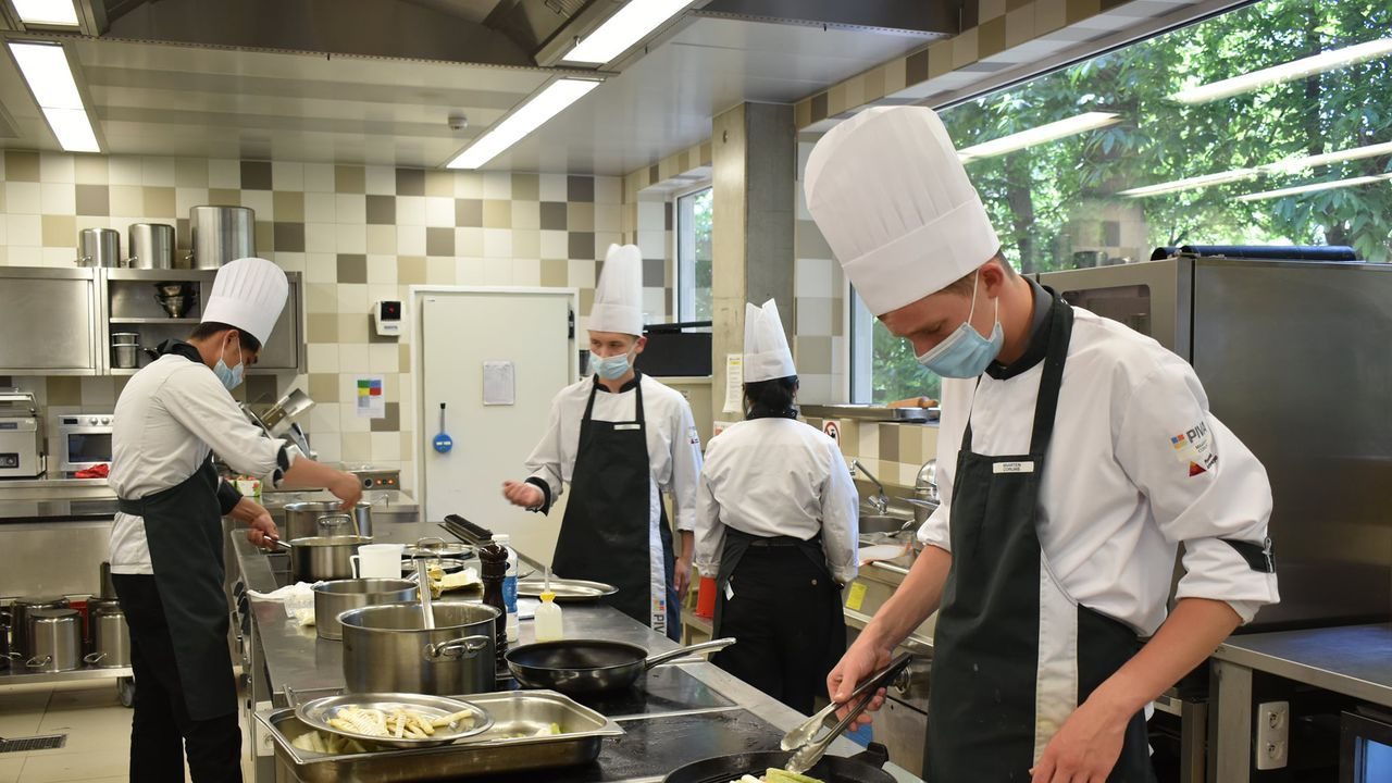 Hotelschool PIVA moet leerlingen weigeren: "In derde middelbaar krijgen we te veel instroom"